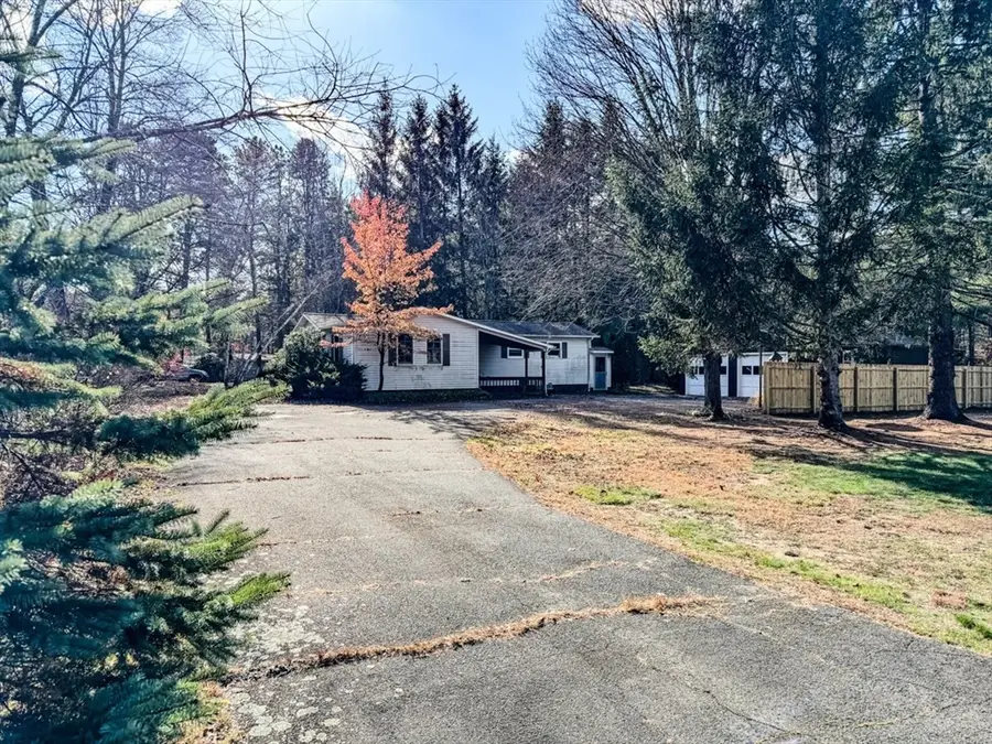 202 Turnpike Road, Montague, MA 01376 - Image #3