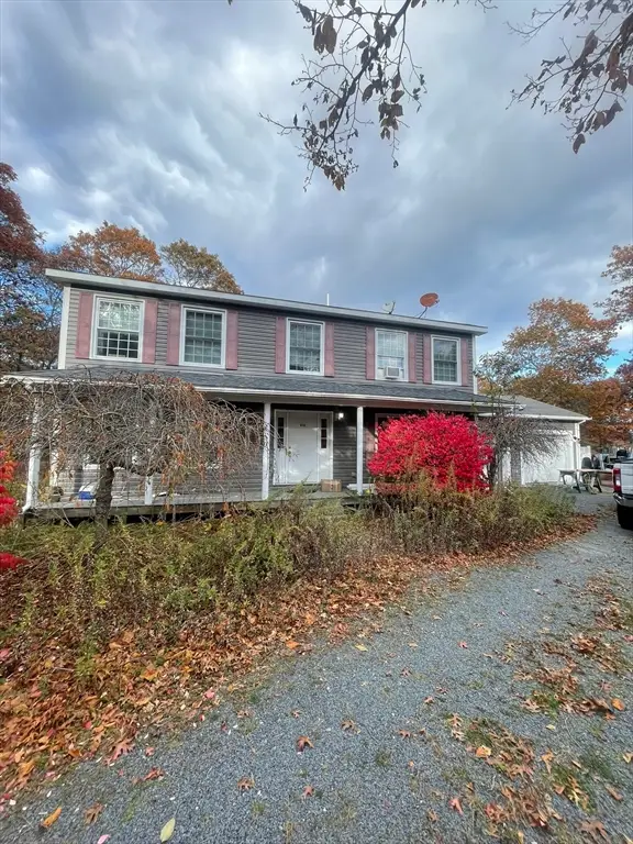 215 Ashumet Rd, Mashpee, MA 02649 - Image #1