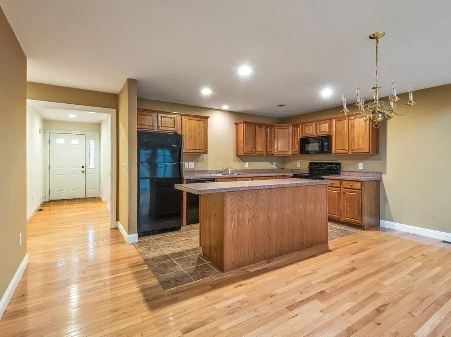 156 Hillside Village Dr #156, West Boylston, MA 01583 - Image #3