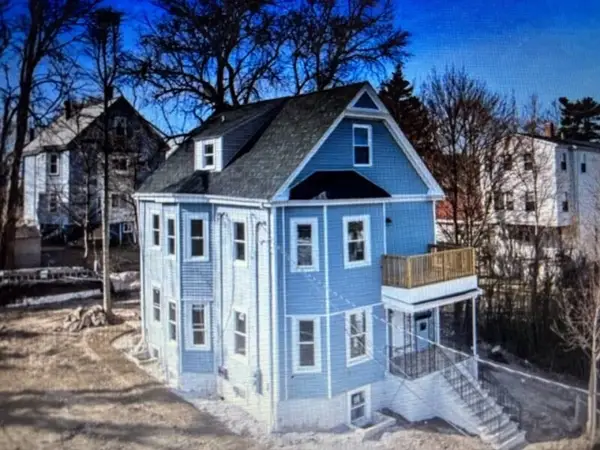 124 Glendower #2, Boston, MA 02131