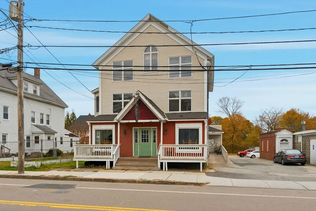 307 N Main St, Uxbridge, MA 01569 - Image #1