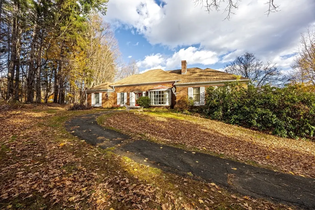41 Woodbridge St, South Hadley, MA 01075 - Image #1