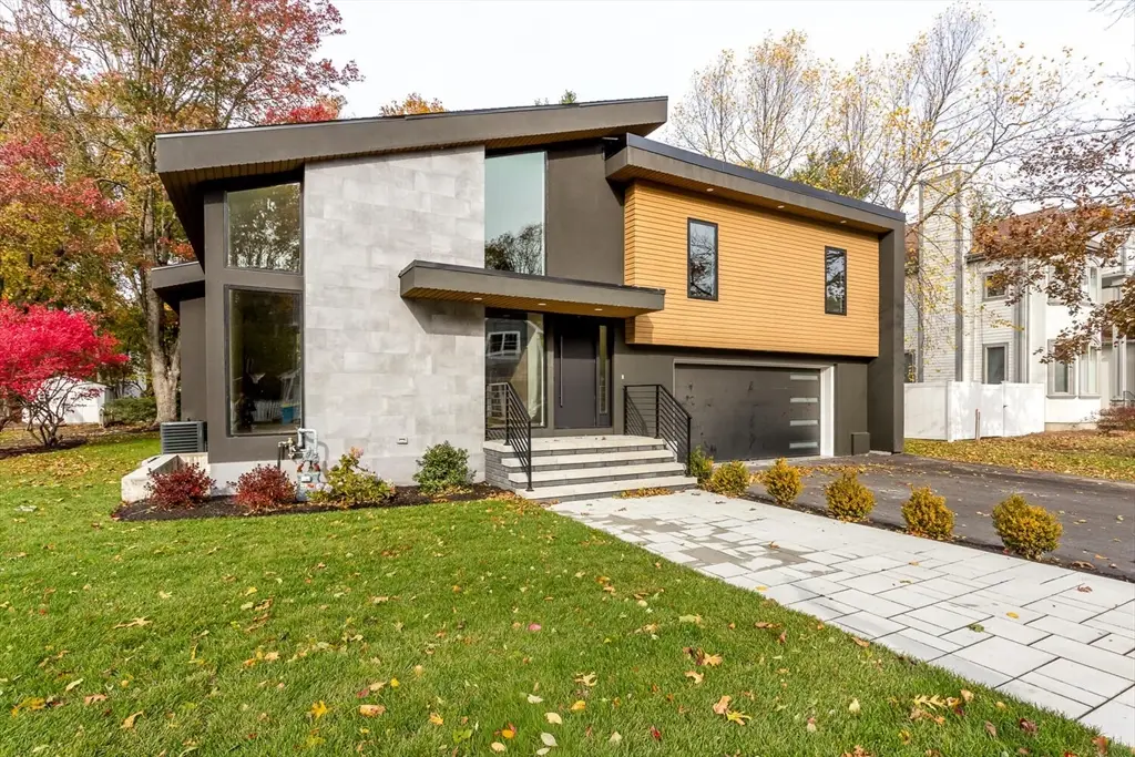 62 Evelyn Road, Needham, MA 02494 - Image #1