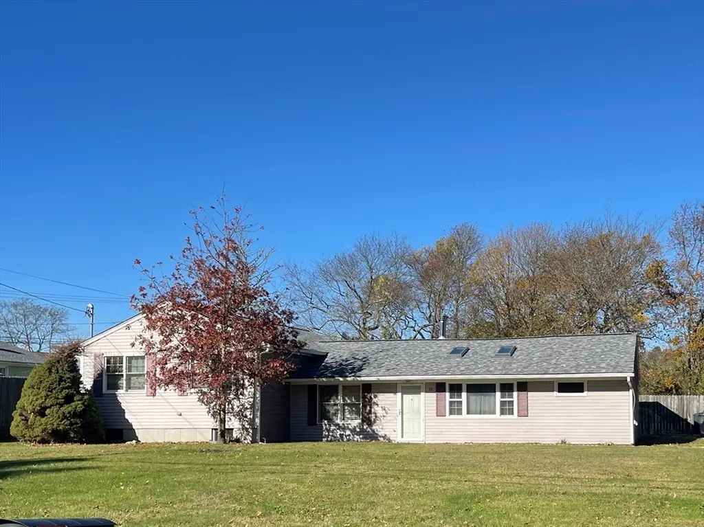 14 Glendale Ave, Tiverton, RI 02878 - Image #1