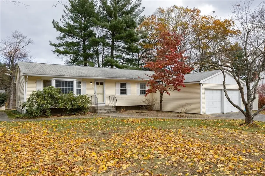 11 Francine Dr, Holliston, MA 01746 - Image #2