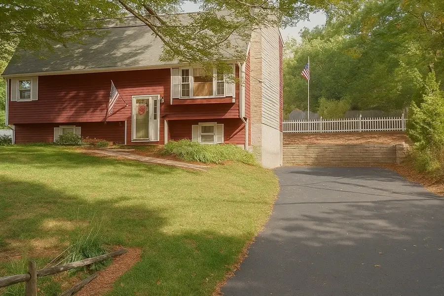 37 Elmwood Street, Auburn, MA 01501 - Image #2