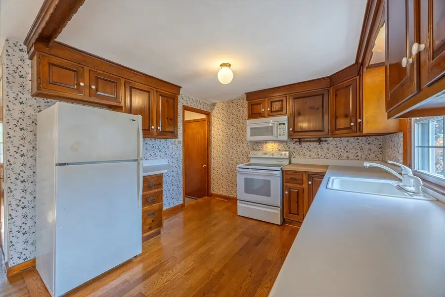 3 Miller Ave, South Hadley, MA 01075 - Image #3