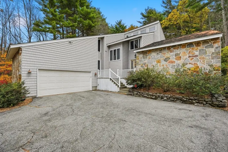 3022 Hillside Dr, Palmer, MA 01069 - Image #3