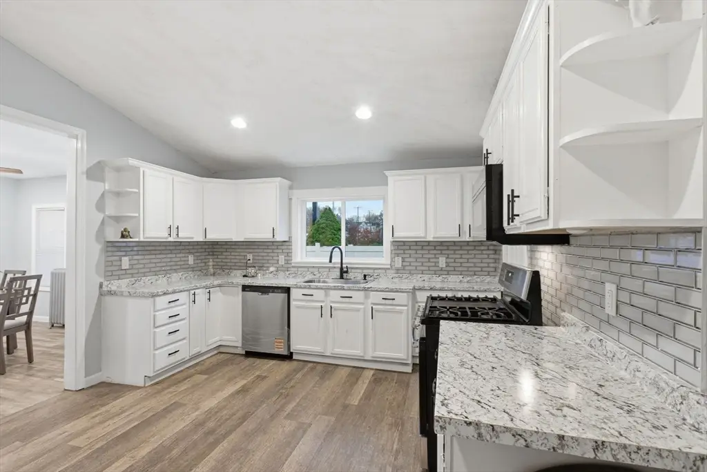 53 James St, Worcester, MA 01603 - Image #1