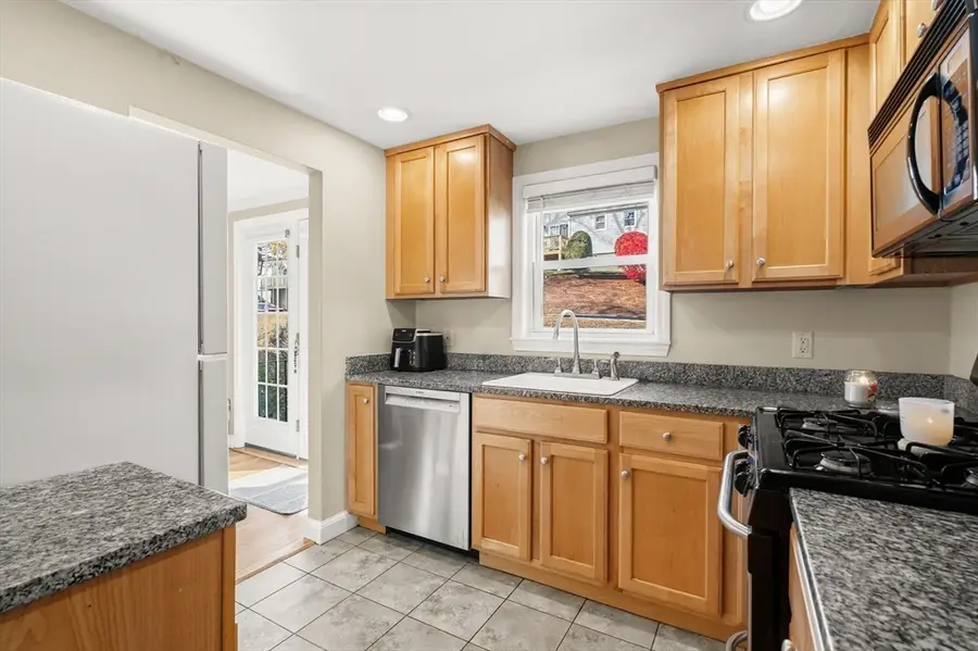 106-108 Forest St #106, Arlington, MA 02474 - Image #2