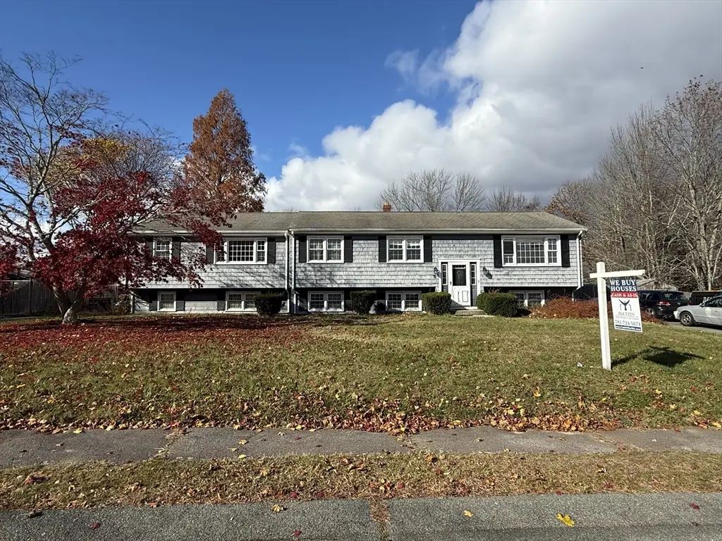22 Old Coach Road, Whitman, MA 02382 - Image #1