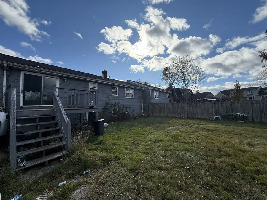 22 Old Coach Road, Whitman, MA 02382 - Image #2