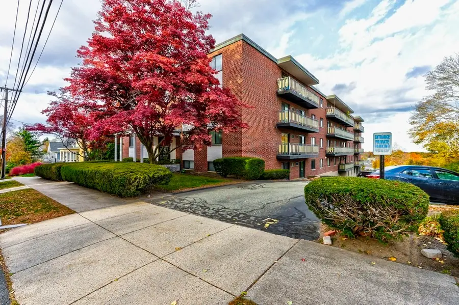 100 Grandview Ave #11A, Quincy, MA 02170 - Image #2