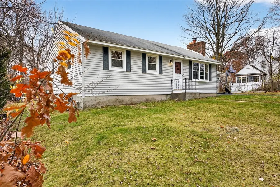 33 Isleboro St, Worcester, MA 01606 - Image #3