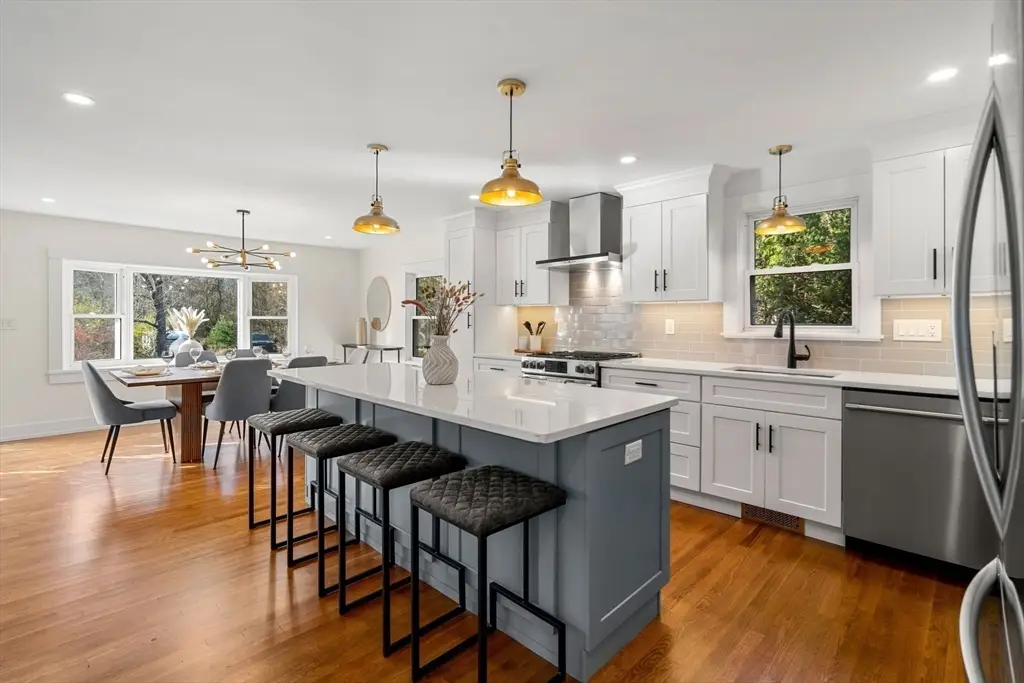 10 High Street, Salisbury, MA 01952 - Image #1