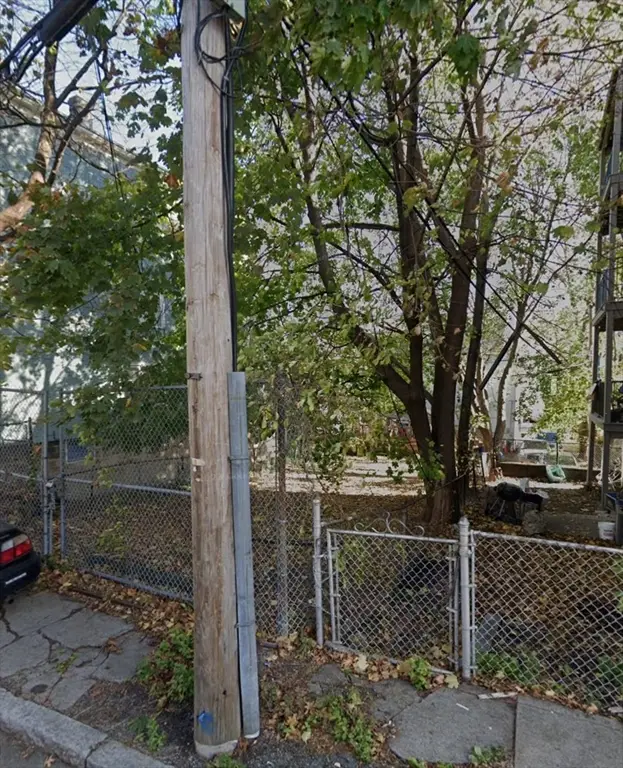 5 Glenburne St, Boston, MA 02124 - Image #1