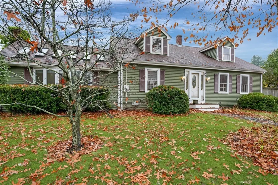 8 N Walker St, Taunton, MA 02780 - Image #2