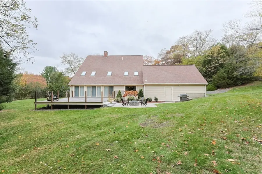 807 Paine Rd, North Attleboro, MA 02760 - Image #3