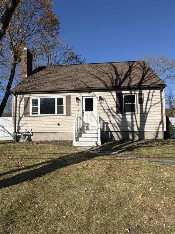 63 Kilmer Ave, Taunton, MA 02780