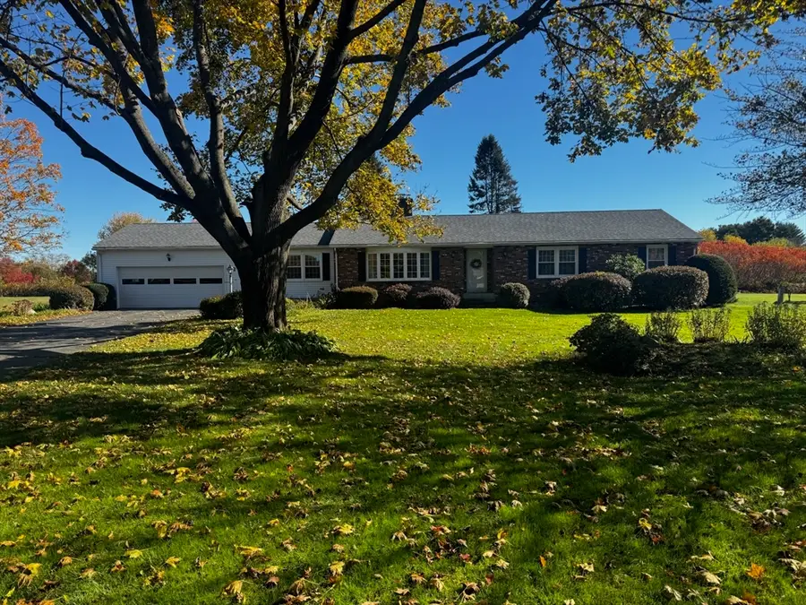 2 Scott Ln, Hadley, MA 01035 - Image #2