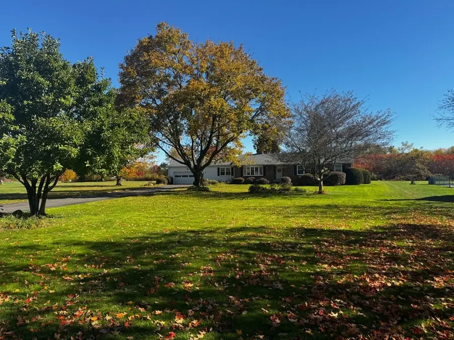 2 Scott Ln, Hadley, MA 01035 - Image #3