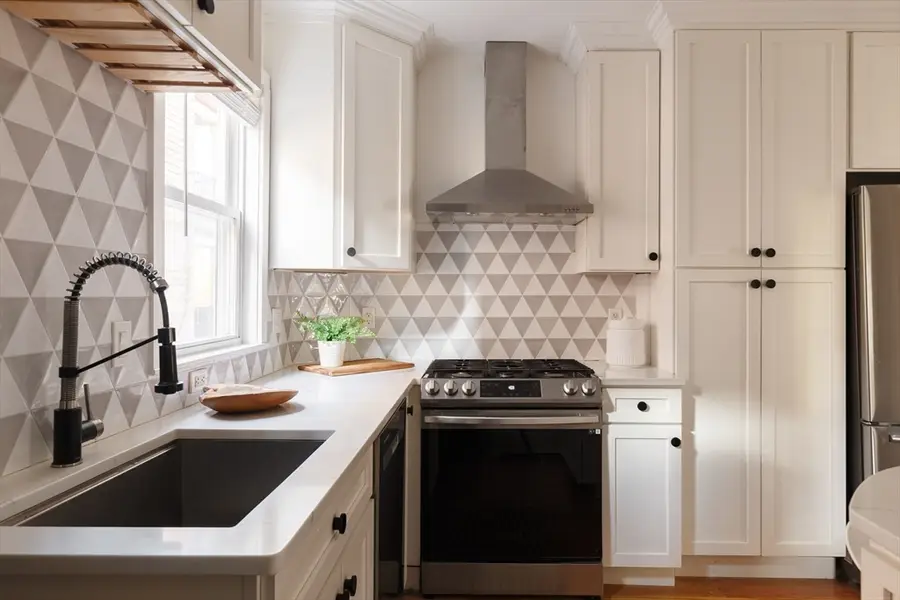 24 Washburn Avenue #1, Cambridge, MA 02140 - Image #2