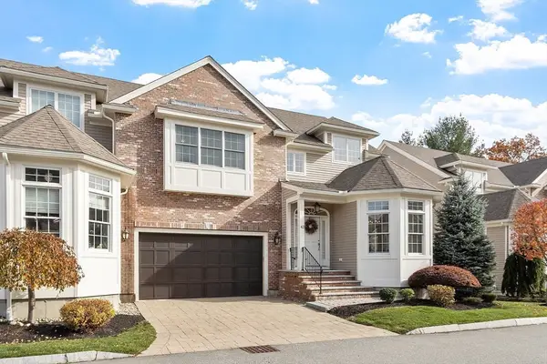 527 Salem St #42, Lynnfield, MA 01940