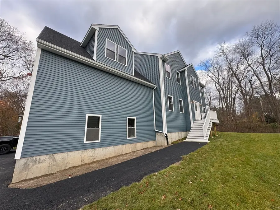 34 Oakland St, Brockton, MA 02302 - Image #3