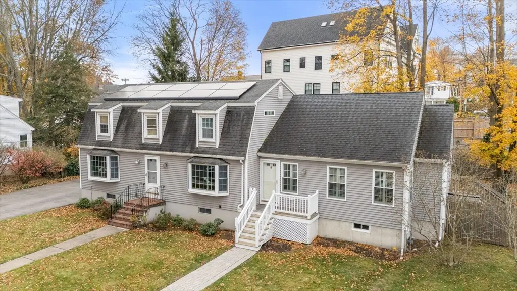 28 Dow Rd, Boston, MA 02132 - Image #1