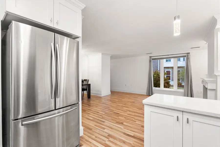 166 Quincy Shore Dr #108, Quincy, MA 02171 - Image #3