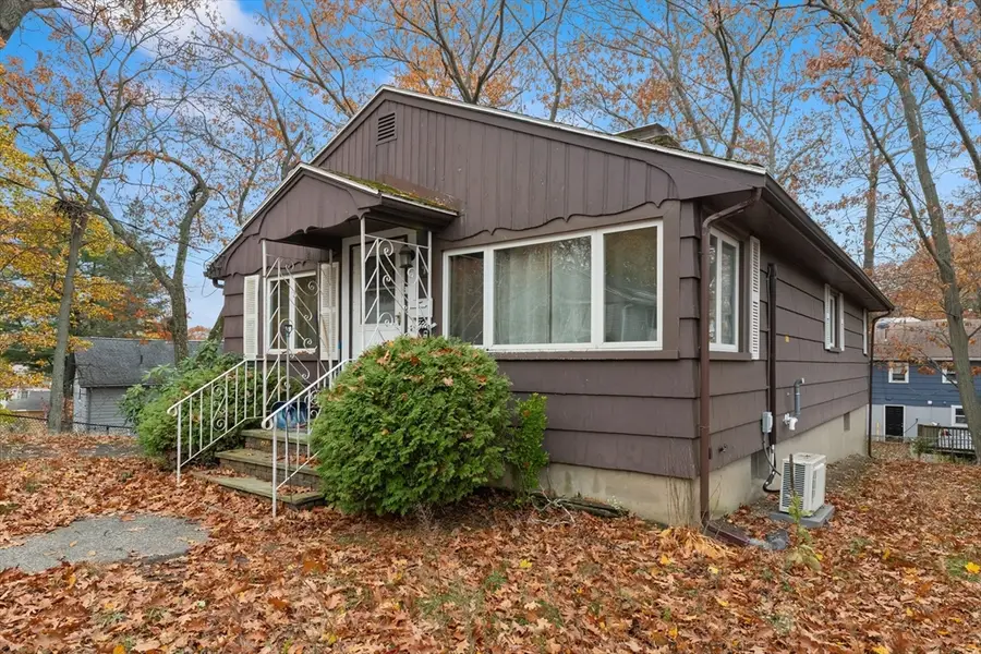 15 Quebec Court, Lynn, MA 01905 - Image #2