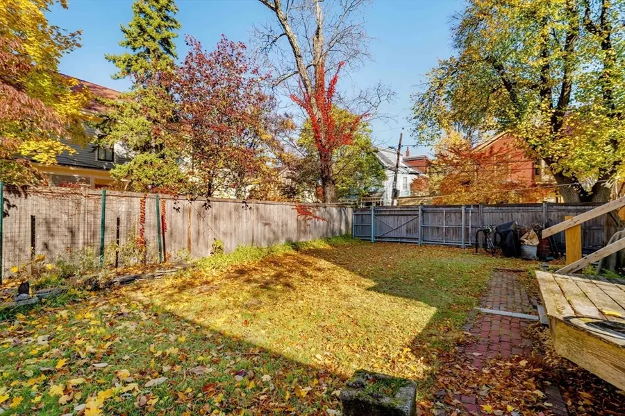 174 Hamilton Street, Cambridge, MA 02139 - Image #2