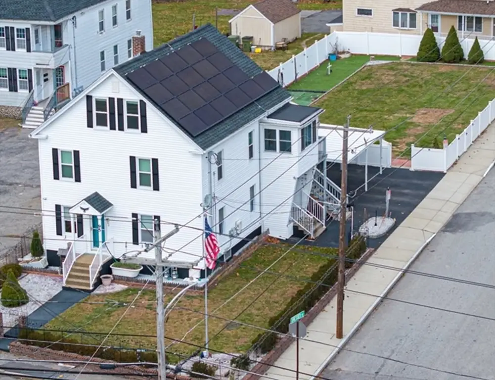 95 Lake St, Webster, MA 01570 - Image #1