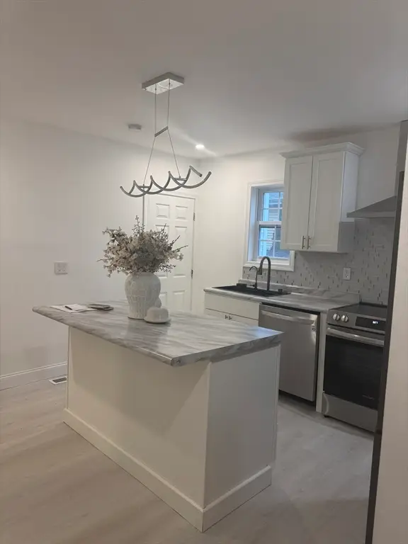 737 N Montello St, Brockton, MA 02301 - Image #2