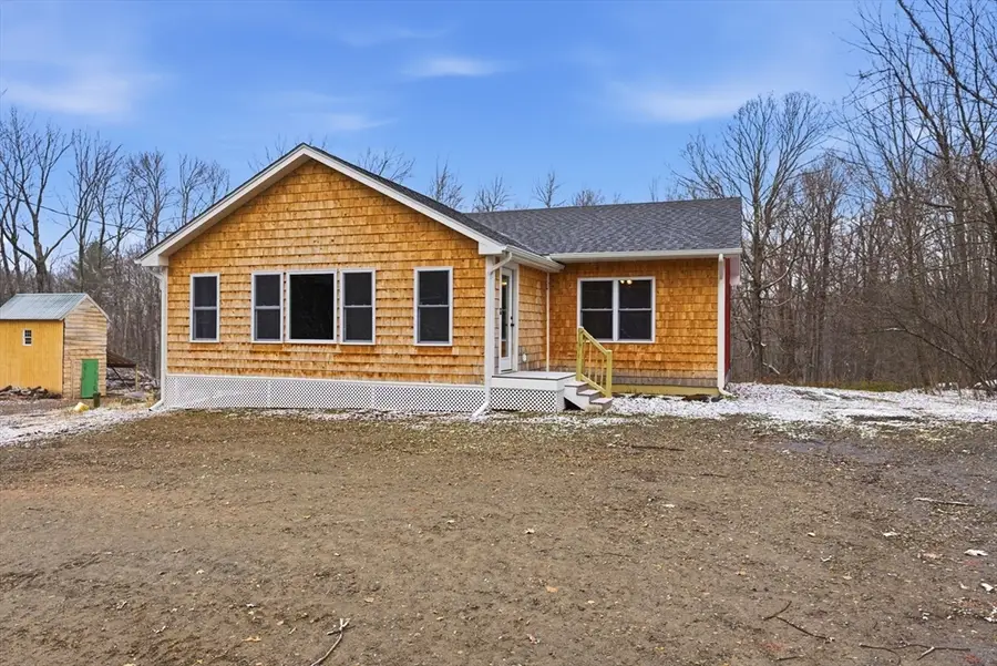 689 Skyline Trl, Chester, MA 01011 - Image #3