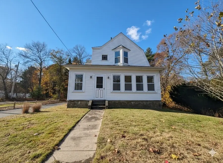 21 King St, Hanover, MA 02339 - Image #2