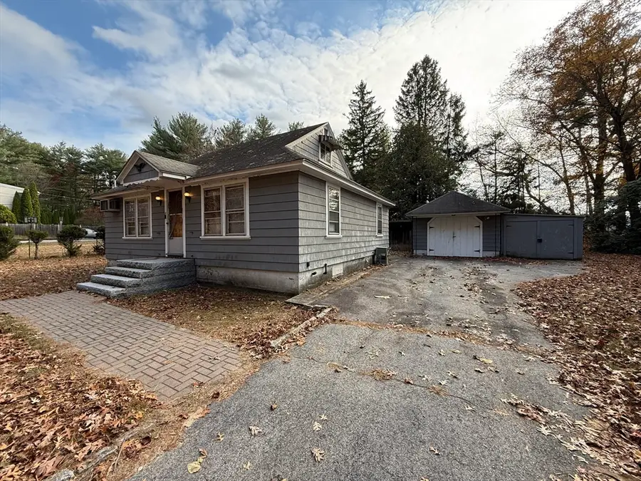 11 Park Ave, Tewksbury, MA 01876 - Image #2