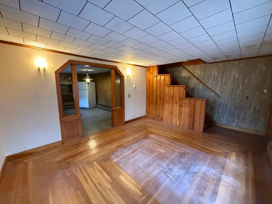 11 Park Ave, Tewksbury, MA 01876 - Image #3