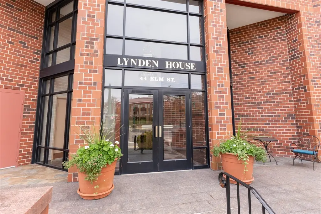 44 Elm Street #501, Worcester, MA 01609 - Image #1