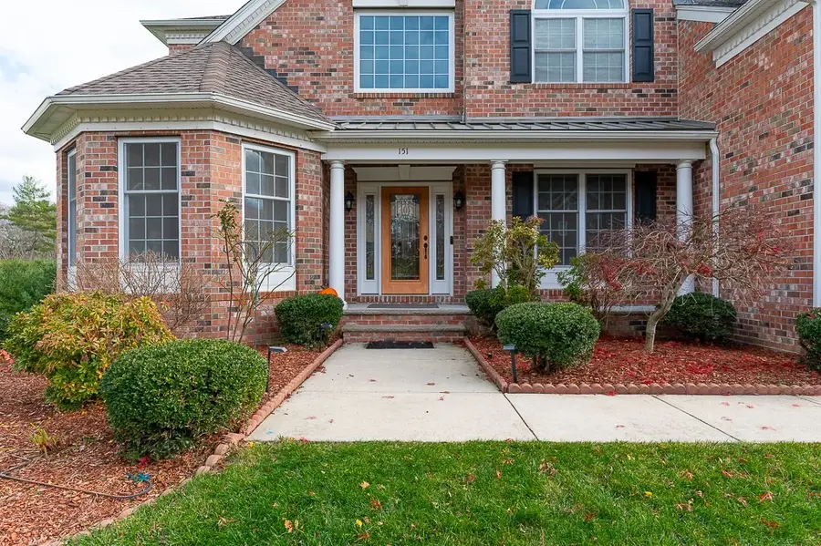 151 Mohawk Path, Holliston, MA 01746 - Image #2