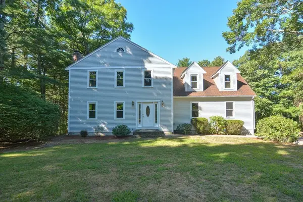 50 Heather Lane, Wrentham, MA 02093