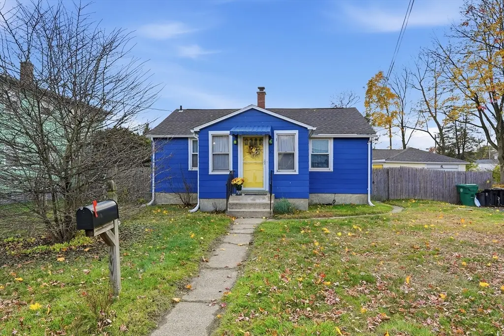 39 State St, Chicopee, MA 01013 - Image #1