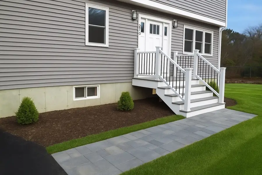 270 S Main St, Hopedale, MA 01747 - Image #2