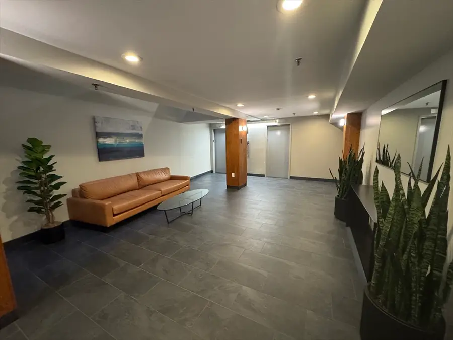 147 Kelton #305, Boston, MA 02134 - Image #2