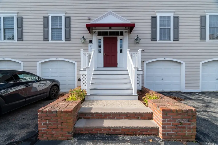 36 Cambridge Rd #40, Woburn, MA 01801 - Image #2