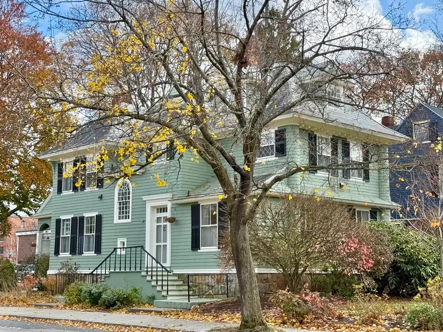 61 William St, Worcester, MA 01609 - Image #2