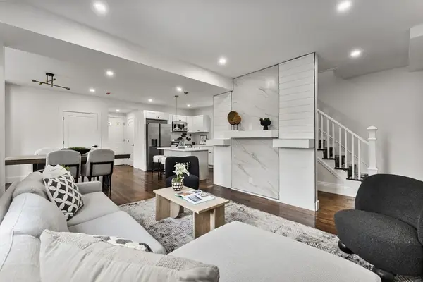 39 Chipman St, Boston, MA 02124