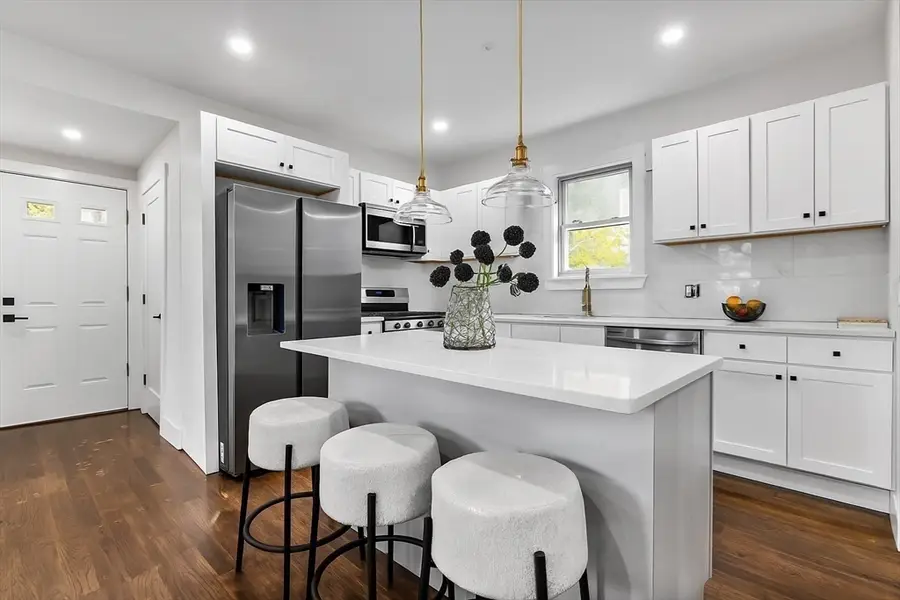 39 Chipman St, Dorchester Center, MA 02124 - Image #2