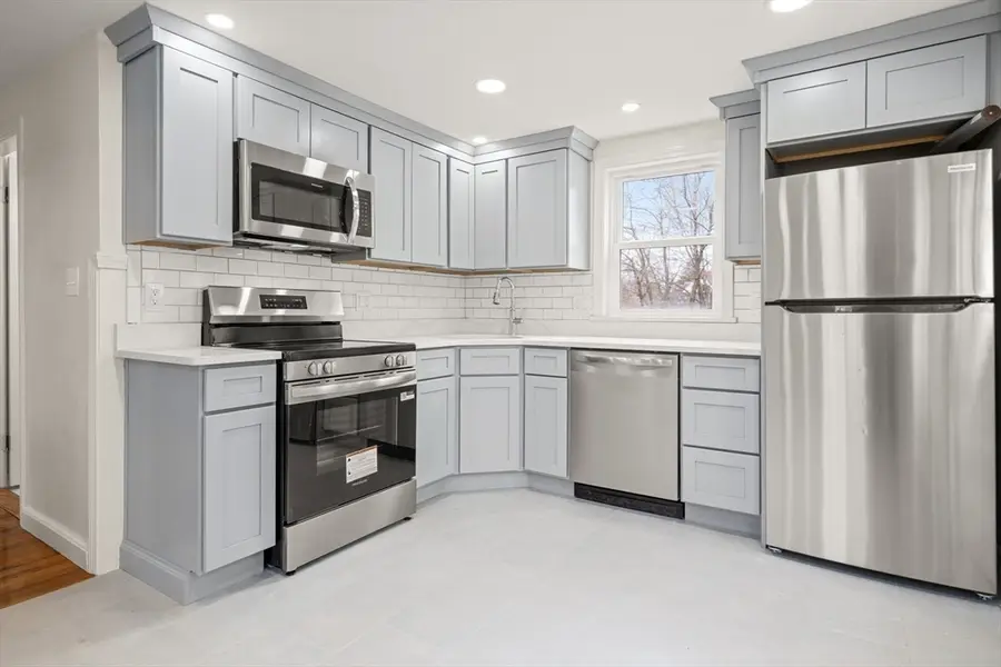 24 Oak St, Brockton, MA 02301 - Image #2