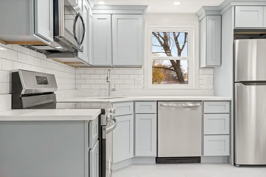 24 Oak St, Brockton, MA 02301 - Image #3